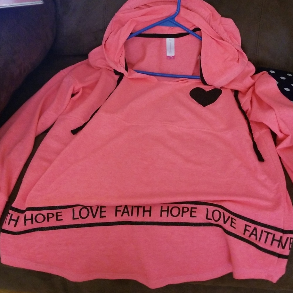 Hooded shirt
